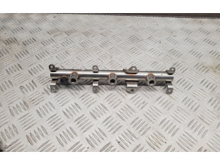 Vstřikovací lišta 06M133316L Audi Q7 4M DCB