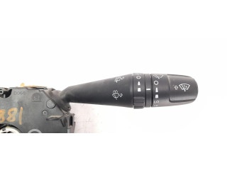 Мултифункционный включатель управления / ручка