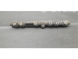 Vstřikovací lišta Alfa Romeo 156