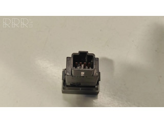 Включатель обогрева стекла с помощью электричества