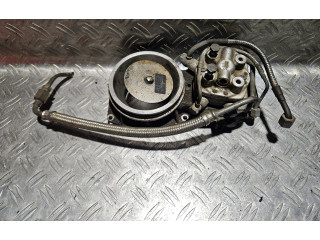 Топливная рампа 0438121011, 026133353 Audi 80 90 B3