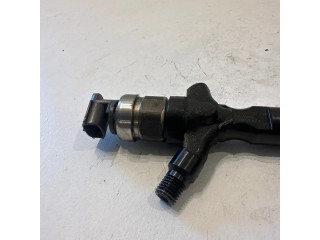 Vstřikovač 2367030320, 12M01634 Toyota Land Cruiser (J120) pro naftový motor 3.0