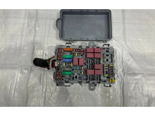 Блок предохранителей Maserati Grecale