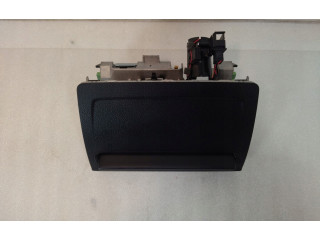 Дисплей    8V0919603C   Audi A3 S3 8V