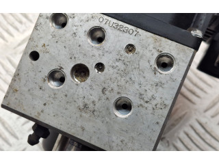 Блок АБС 4454053010, 1332005040 Lexus IS 200-300 1999 - 2005 года