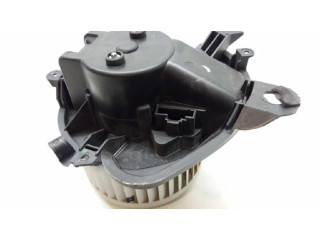 Вентилятор печки 95514201 Opel Combo D