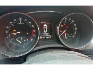 Geschwindigkeitsmesser Cockpit 3T1920841E Skoda Superb B6 (3T)