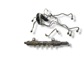 Топливная рампа EE20Z Subaru Forester SH для двигателя EE20Z