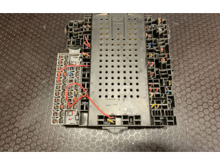 Блок предохранителей 30679527, 08696098   Volvo XC90    