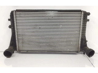 Радиатор интеркулера 1K0145803T, 1K0145803T Volkswagen Golf VI