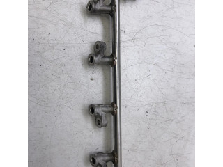 Vstřikovací lišta Mazda 3 III pro benzínový motor 2.0