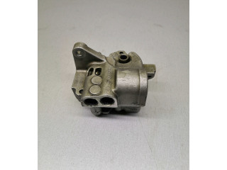 Масляный насос   03L115105D  Volkswagen Sharan 