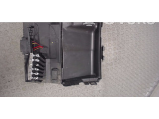 Блок предохранителей Skoda Fabia Mk1 (6Y)