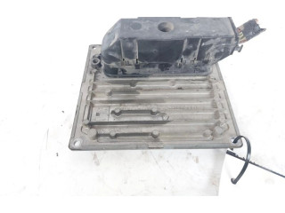 Блок управления двигателя 3S6112A650CB Ford Fiesta