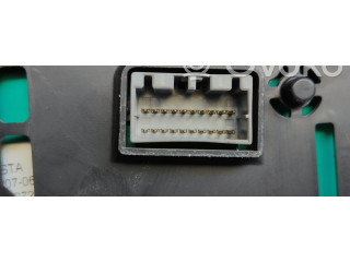 Панель приборов 8022009110 SsangYong Kyron