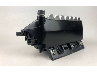 Блок управления климат-контролем 9823457080, 9823457180   Peugeot 2008 II