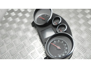 Přístrojová deska  Vauxhall Astra J 2014 13442458  