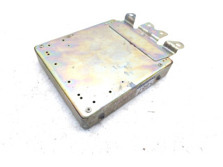 Блок управления двигателя MD175667, E2T38974 Mitsubishi Colt