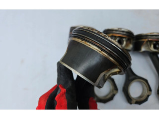 Píst 88L111 Mercedes-Benz C AMG W205