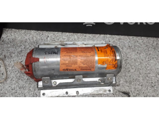 Подушка безопасности пассажира    Volvo S70  V70  V70 XC