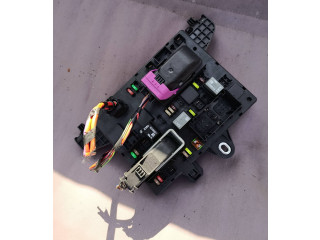 Pojistková skříňka 20957185, 365927271 Opel Zafira C 2011