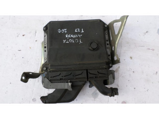 Řídící jednotka 8966105N50 Toyota Avensis T270 2009