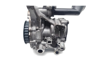 Масляный насос  CLHA 04L145305  Skoda Octavia Mk3 (5E) 