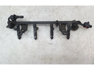 Vstřikovací lišta    Mazda 323     