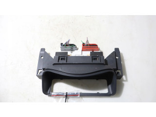 Дисплей       Renault Clio II