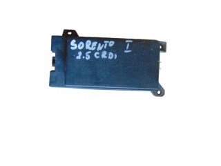 Блок предохранителей 911603E070   KIA Sorento    