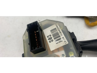 Мултифункционный включатель управления / ручка