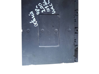 Блок комфорта 3C0937049AJ Skoda Octavia Mk2 (1Z)