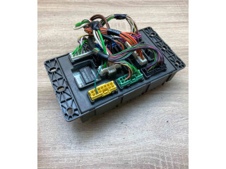 Vstřikovací lišta 518174404, V23081C1059A303 Rover 75