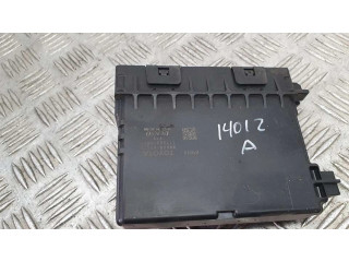 Блок управления 8865053430, 1778001575   Lexus IS III XE30