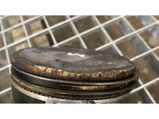 Поршень ERB Dodge Challenger для бензинового двигателя 3.6