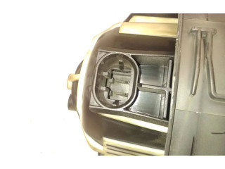 Pojistková skříňka Вентилятор печки Peugeot 308 SW 2008