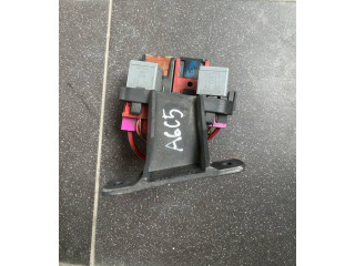 Блок предохранителей  4B1937503   Audi A6 S6 C5 4B    