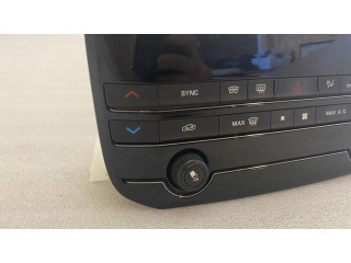 Блок управления климат-контролем GX7318C858HF Jaguar XE