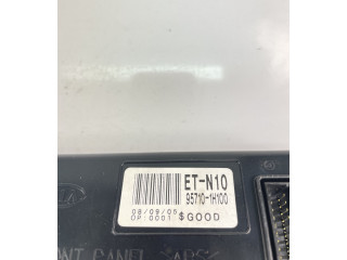 Дисплей    957101H100   KIA Ceed