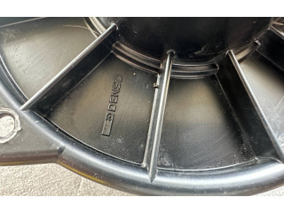 Вентилятор печки MB657229 Mitsubishi Pajero