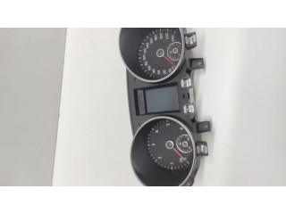 Панель приборов 5K0920860E Volkswagen Golf VI