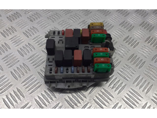 Блок предохранителей 51799847 Fiat Linea