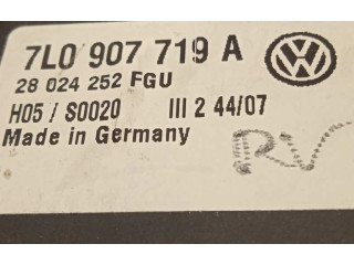 Блок управления 7L0907719A, 28024252FGU   Volkswagen Phaeton