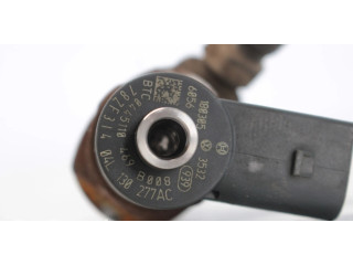 Форсунка 04L130277AC    Volkswagen Golf VII для дизельного двигателя CRB 2