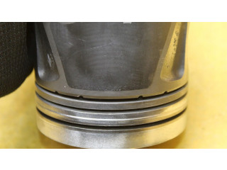 Píst Mercedes-Benz A W169