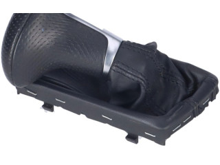 Vstřikovací lišta 4L1713139AK   Audi Q7 4L     