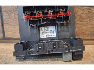 Блок комфорта 3C0937049AH, F005V00660   Volkswagen Jetta V   