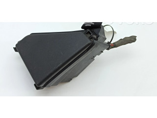 Блок предохранителей  3280YA1, 8921950020   Lexus LS 430    