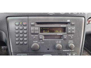 Радио/ проигрыватель CD/DVD / навигация