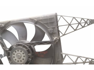 Радиатор интеркулера 909000894   Skoda Fabia Mk2 (5J)